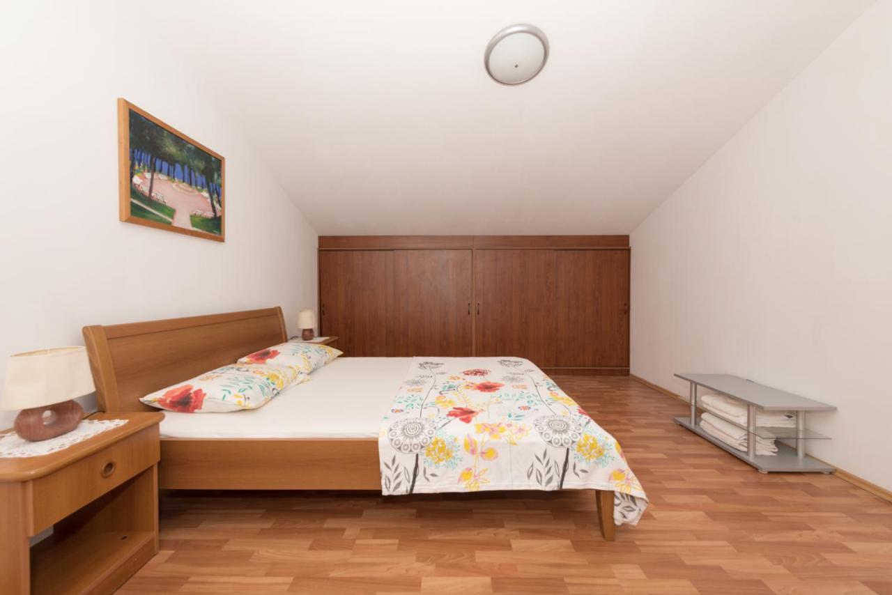 Apartments Zoka Макарска Экстерьер фото